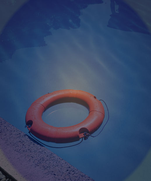 MAINTAIN A SPARKLING OASIS WITH EASE